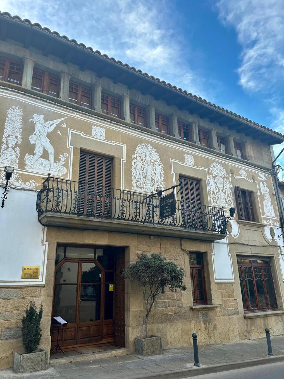 Гостевой дом Fonda Ca La Manyana Sant Julia de Vilatorta Экстерьер фото